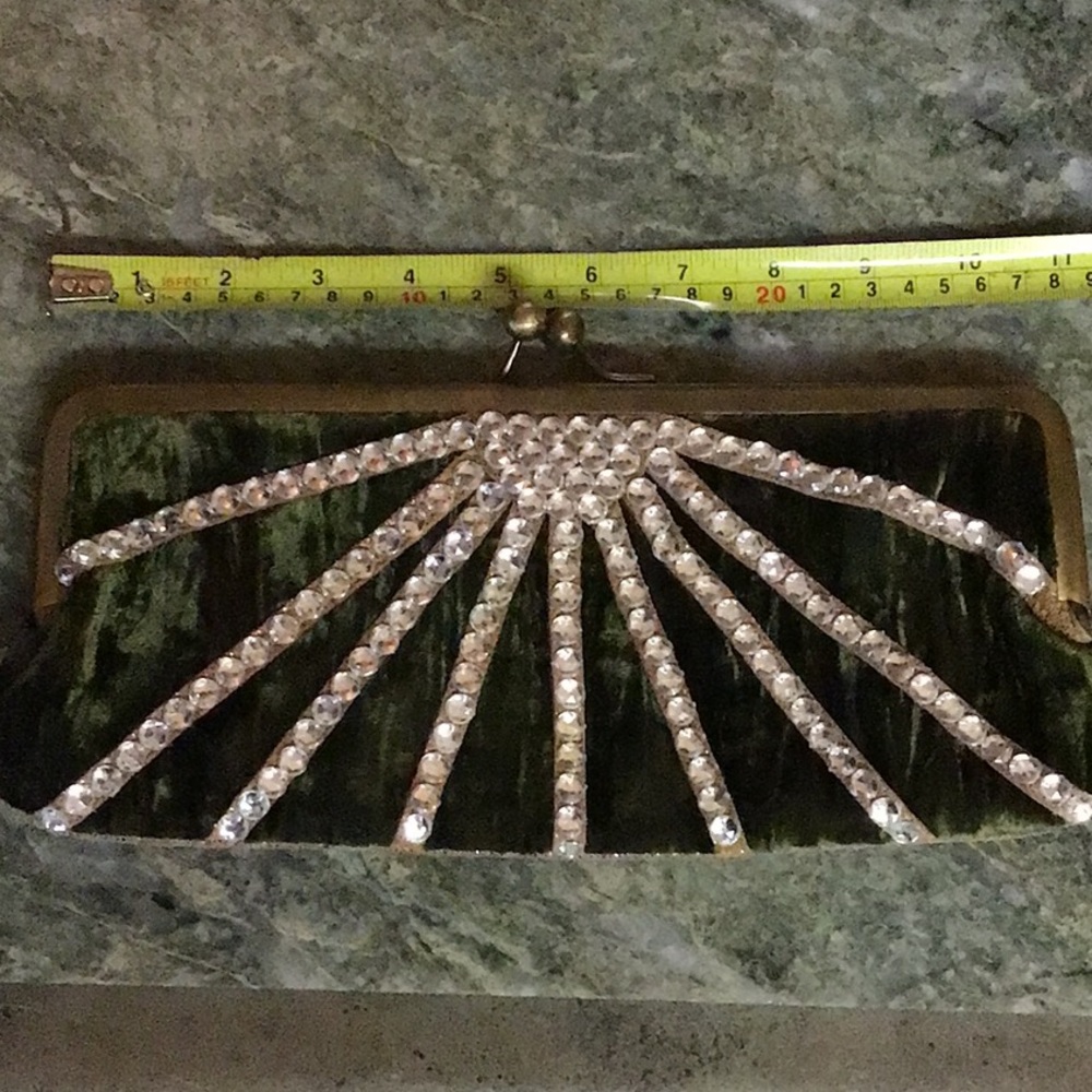 💋Exquisite💚green velvet & rhinestones💎clutch by Betsey Johnson - Picture 2 of 14